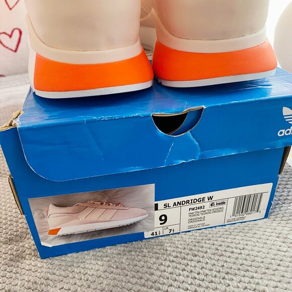 NIB Women's Adidas SL Andridge Sneakers Pink Tint/Orange Size 9 - Picture 3 of 7